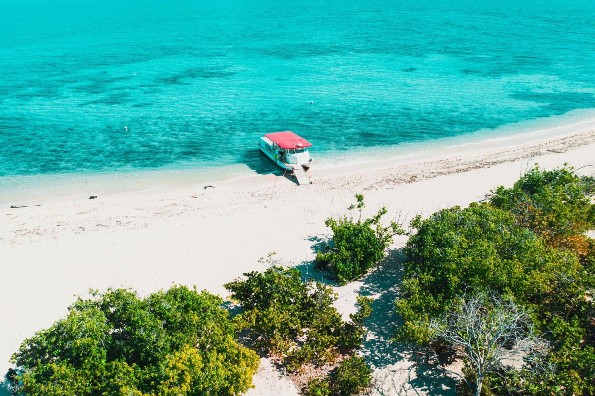 Expansive Paradise With Private Jacuzzi And Tropical Patio 폰세 외부 사진